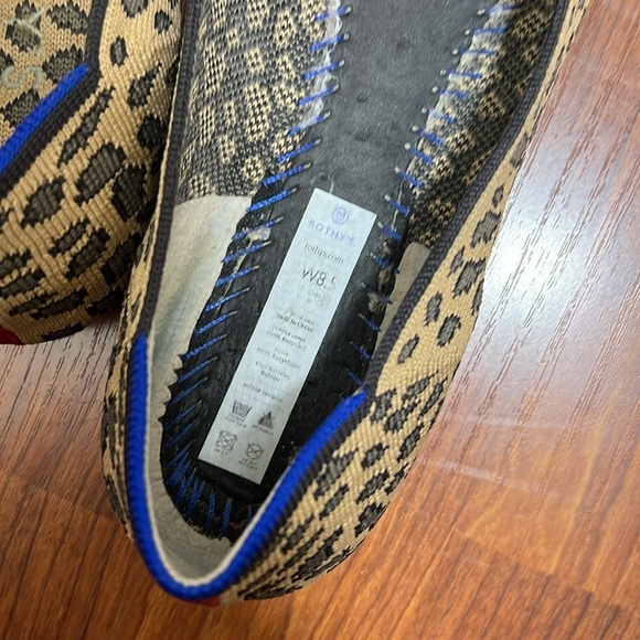 Rothy's Sz 8.5 Spotted Animal Print Round Toe Ballet Flats - Picture 4 of 10